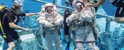 what are the chances of becoming an astronaut|Here's How NASA Determines Which Applicants Make It to Be Astronauts.